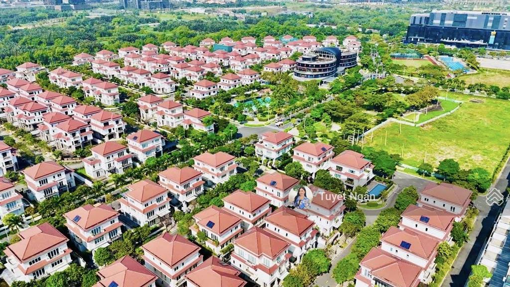 Biệt thự góc sala  thủ thiêm q2  550m2  22x26m hầm 4 tầng  550 tỷ