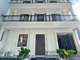 Bán đất tặng nhà thảo điền quận 2  245m2 chỉ 39 tỷ ~ 160 triệu/m2 xd mới hầm 6 tầng