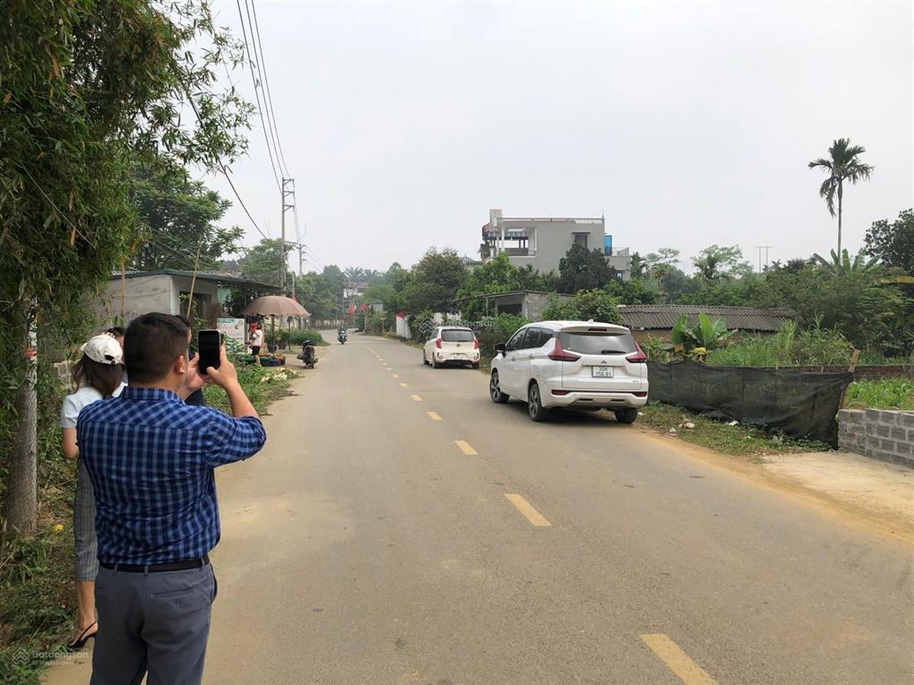 Em bán gấp lô đất trục chính kinh doanh nằm trong lõi khu đô thị