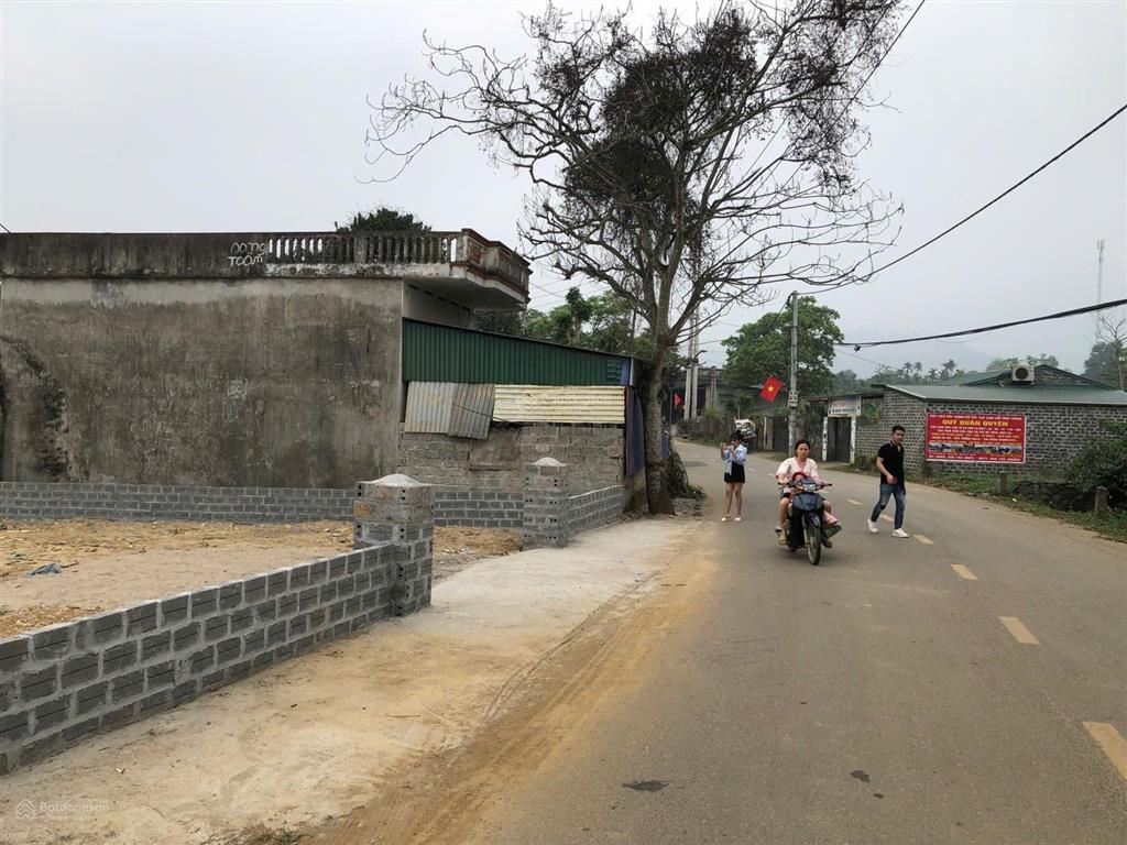 Em bán gấp lô đất trục chính kinh doanh nằm trong lõi khu đô thị