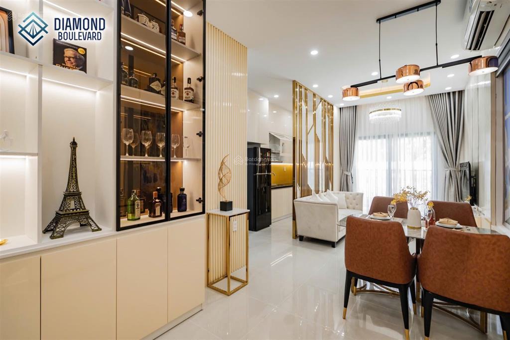 Diamond boulevar giỏ hàng trực tiếp cđt tặng ngay gói nội thất 100tr và xe air blade trị giá 50tr