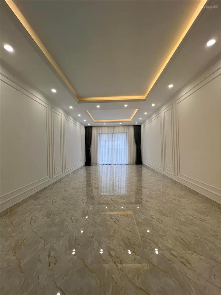 Bán nhà khúc thừa dụ  40/45m  7 tầng thang máy  mt 4.6m đẹp  gần ô tô  giá nhỉnh 13 tỷ