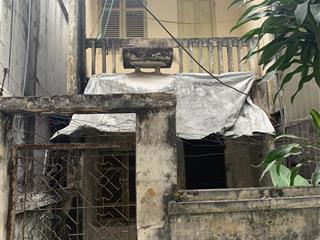 Bán nhanh mảnh đất phố đội cấn  gần phố  gần ô tô  35m2 hơn 5 tỷ