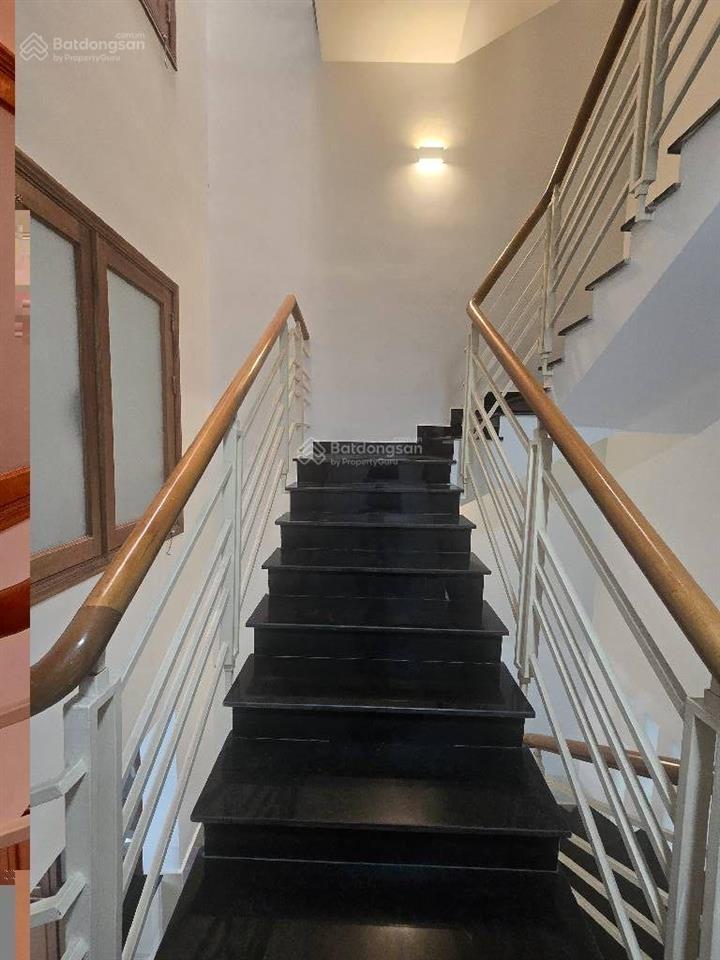 Nhà 5 tầng 6pn 6wc nguyễn thị thập tân phú q7 shr hoàn công đủ ko có căn thứ 2 chỉ 11.5 tỷ