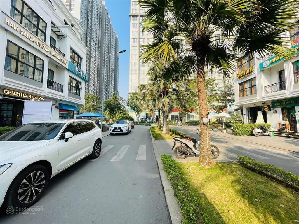 Bán liền kề vinhomes hàm nghi gardenia,93m2,5t,mt 6m, thang máy, ở/kinh doanh đều đẹp.