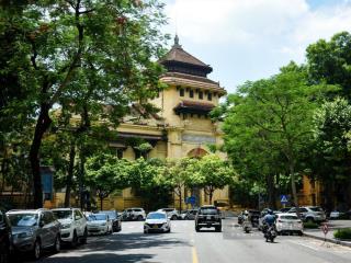 Đất vàng mặt phố lý thường kiệt,hoàn kiếm,488m2, mặt tiền 14m, vỉa hè, gpxd 11 tầng!