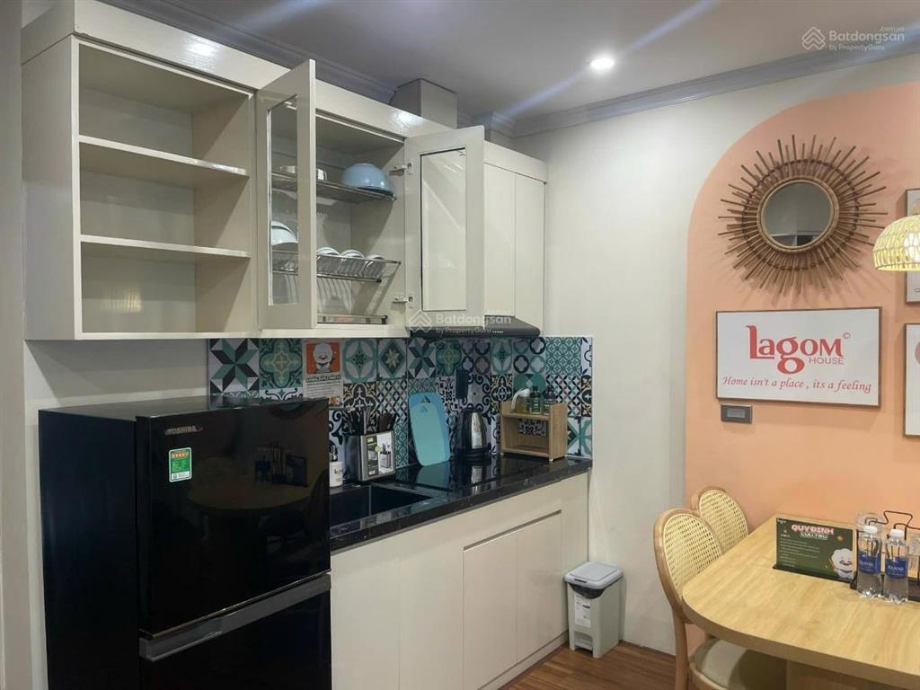 Bán toà dòng tiền liễu giai  ba đình, 140m2, 9 tầng, mt 8m, ô tô tránh, dòng tiền 2.4 tỷ/năm