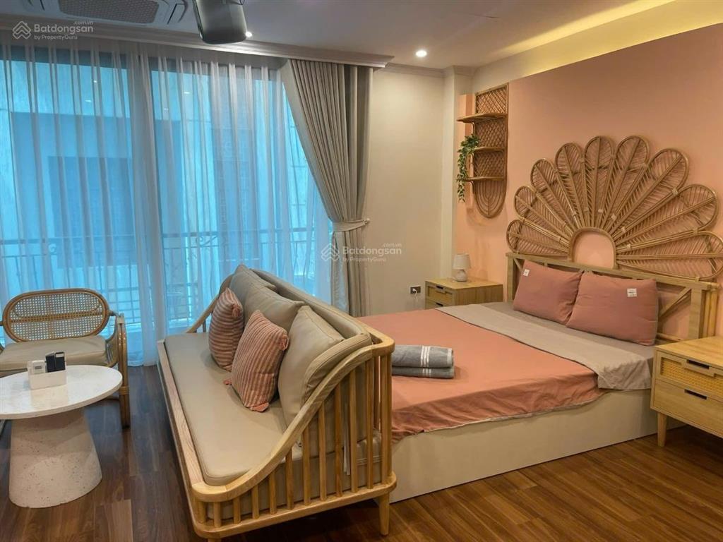 Bán toà dòng tiền liễu giai  ba đình, 140m2, 9 tầng, mt 8m, ô tô tránh, dòng tiền 2.4 tỷ/năm