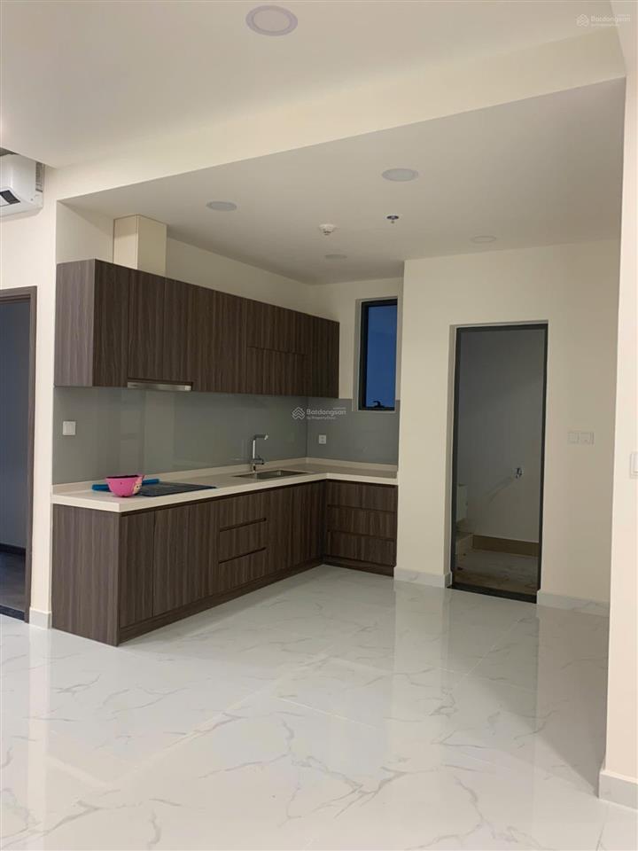 Ac đang tìm thuê ở celadon city hãy  em ngay 2pn/8596m2 3pn/118121m2 luôn có giá tốt nhất.