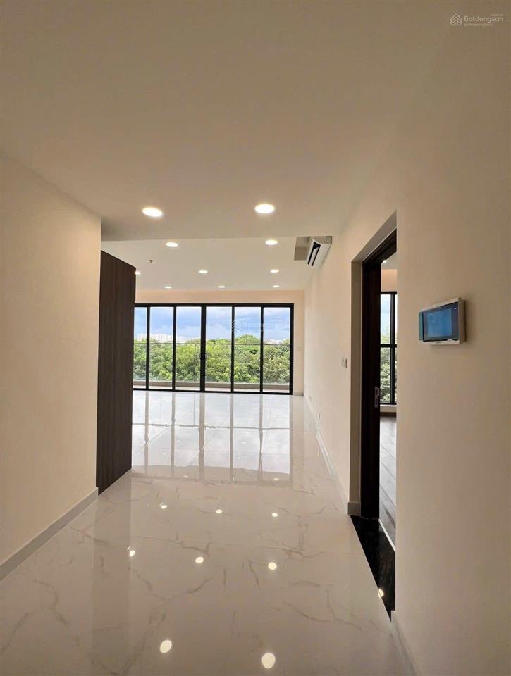 Diamond centery 3pn/3wc 121m2 ban công dài, ck 10% rẻ hơn cđt chỉ 9,6 tỷ, t/t 30% nhận nhà ở ngay