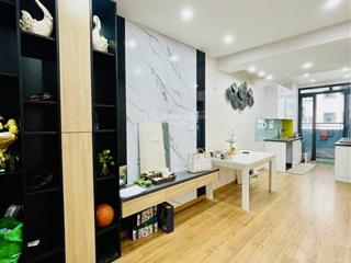 Hơn 4 tỷ căn hộ 2 ngủ toà 30t nam trung yên t.tâm cầu giấy vị trí đẹp ,toà đẹp nhất khu