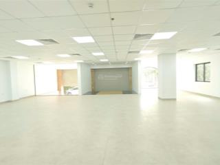Cho thuê văn phòng văn tiến dũng, bắc từ liêm dt 200m2, giá 27 triệu/tháng