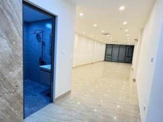 Cho thuê văn phòng chùa láng, đống đa dt 110m2 giá 18 triệu/tháng