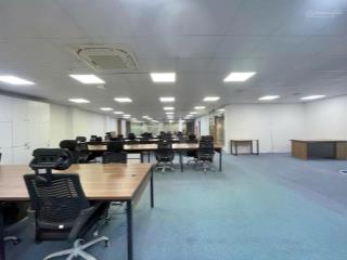 Cho thuê văn phòng võ chí công dt 320m2 giá 65 triệu/tháng