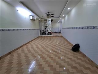 Bán nhà siêu to  phạm văn đồng p.1  76m2 ( 4.7x15m )  nhà nở hậu  chỉ 4.x tỷ   0703 171 ***