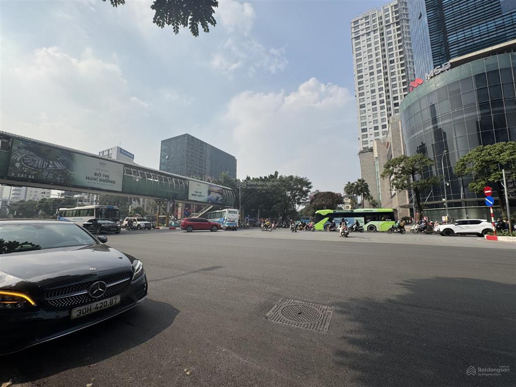 79 nguyễn chí thanh, 6 tầng 30m2 9,2 tỷ. 30m ô tô tránh, lô góc. 2 thoáng sổ a4. siêu hiếm