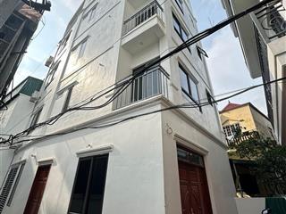 Bán nhà 6 tầng lô góc, thang máy  2mặt ngõ cách ô tô tránh chỉ 15m. giá 7,8 tỷ