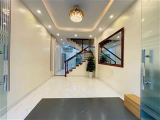 Dịch vọng, cầu giấy 5 tầng  ô tô đỗ cửa  ngõ nông  tặng full nội thất  chỉ hơn 7 tỷ