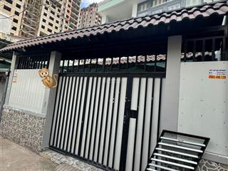 Bán nhà 100 m2  ngang gần 6m  hẻm ba gác 2.5m  trục huỳnh tấn phát quận 7  5.5tỷ tl