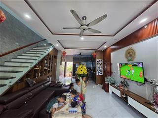 Bán nhà mặt phố tại đường 7m5 đối lưng nam kỳ khởi nghĩa, 8,2 tỷ, 90m2, hàng hiếm tại giá cực chất