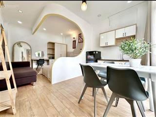 Trống lại căn studio vách ngăn bếp  không gian rộng rãi  ánh sáng tốt trung tâm đảo kim cương