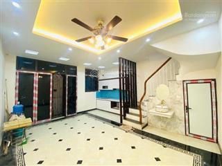 Cần bán nhà tại phố ngõ chợ khâm thiên, giá 7,9 tỷ, dt 44,5 m2, pháp lý đầy đủ sổ đỏ cất két