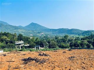 Chính chủ cắt lỗ sâu đất minh quang ba vì, mặt đường 415. gần trung tâm, view núi ba vì