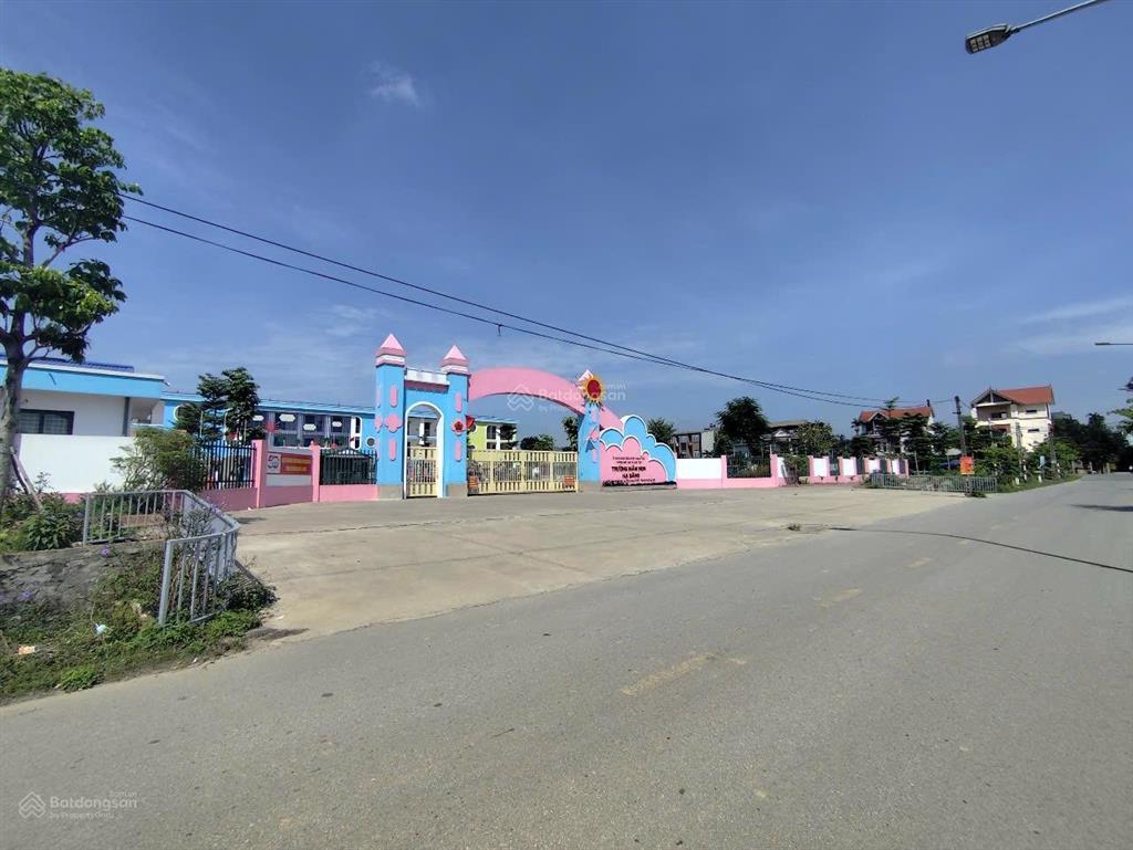 64,6m² full thổ cư gần hồ, gần chợ, ô tô đỗ cửa chỉ có tại hạ bằng!