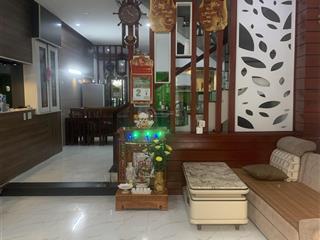 Chính chủ cần bán nhà 4 tầng mặt tiền đường bầu năng 12, gần biển, gần trung tâm thành phố