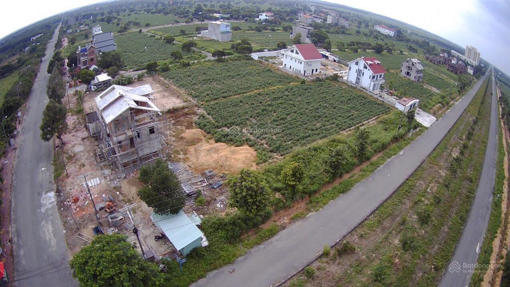 Cần tiền bán gấp lô đất nhà vườn 300m, thuộc hud, nhơn trạch, đồng nai, giá tốt