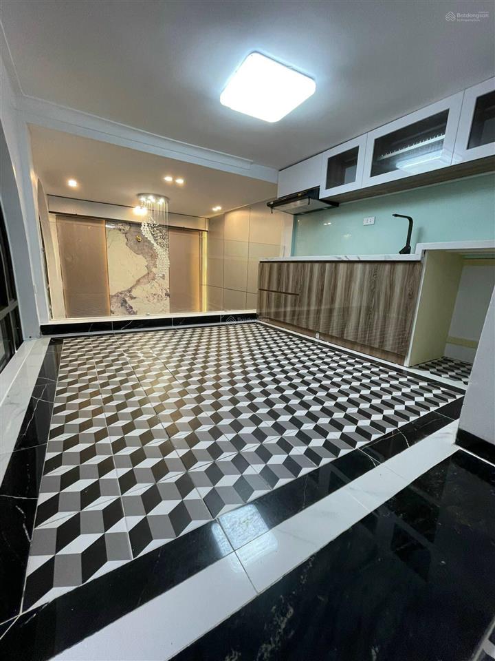 Tuyệt phẩm tây sơn, 6 tầng thang máy, 10m ra ô tô, kd, full nội thất vip, 36m2, mt5,8m, chỉ 7,4 tỷ