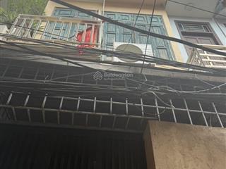 Bán nhà riêng tại đường cầu diễn, 7.2 tỷ, 50 m2, 30m ra đường lớn, khu sinh viên dân cư đông đúc