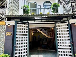 Chủ gửi nhà shr dt 4m x 15m ngay trung tâm ub phường