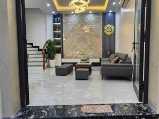 Minh khai, hai bà trưng,56m2x 5t, nhà mới tinh, thoáng trước sau, 30m ra ô tô tránh
