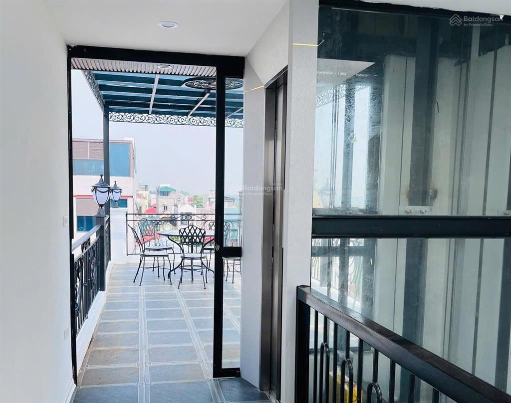 Nhà phố an xá 61m2, 6 tầng thanh máy  ô tô tải qua nhà  cách ô tô tránh dưng đỗ ngày đêm 15m