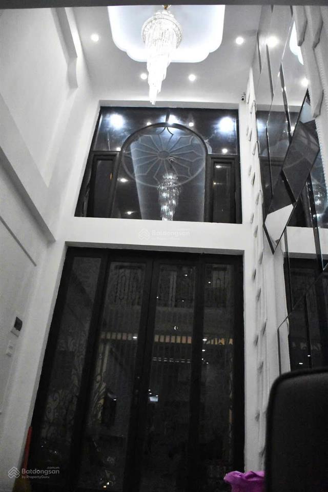 Nhà phố an xá 61m2, 6 tầng thanh máy  ô tô tải qua nhà  cách ô tô tránh dưng đỗ ngày đêm 15m