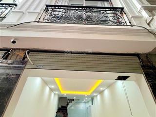 Bán nhà cầu giấy  nhà đẹp xây mới  gần phố  34m2, 5 tầng, hơn 6 tỷ