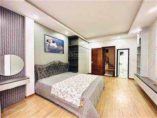 Bán nhà cầu giấy  mới đẹp  thang máy  ngõ nông gần phố  ô tô 10m  7 tầng, 12 tỷ