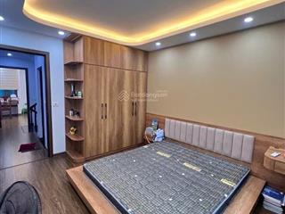 Bán nhà cầu giấy  vị trí trung tâm  gần nhiều trường đại học lớn  dt 34m2, 5 tầng, hơn 7 tỷ