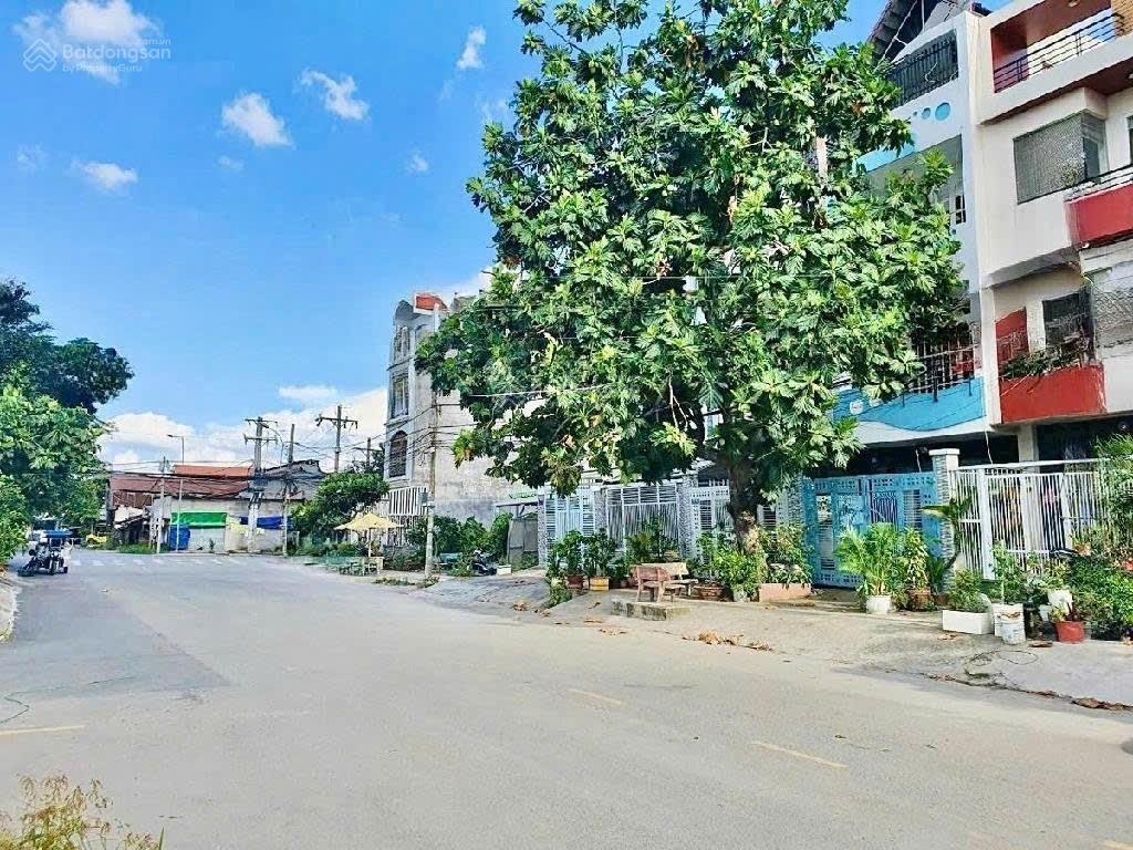 Quận 8, gần lê bôi, mặt tiền đường số, 3 tầng, 4mx22m, chỉ 7,5 tỷ