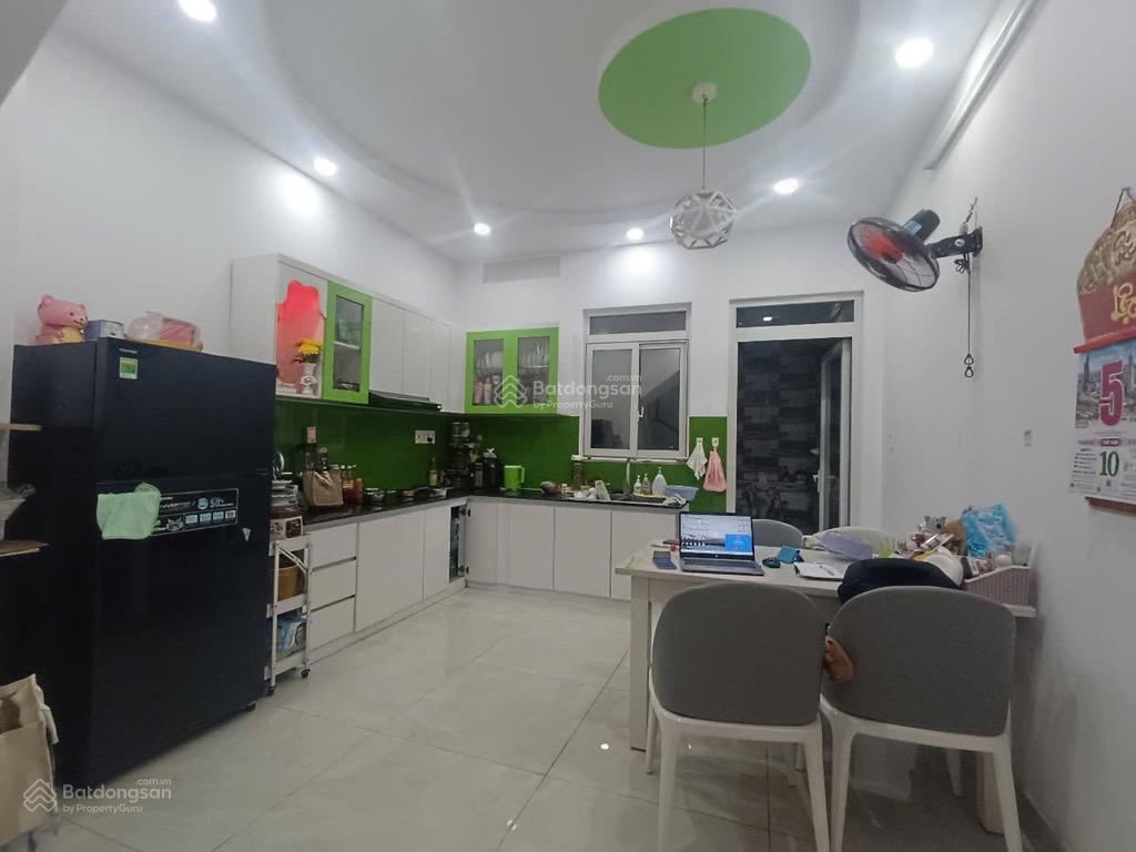 Quận 8, gần lê bôi, mặt tiền đường số, 3 tầng, 4mx22m, chỉ 7,5 tỷ