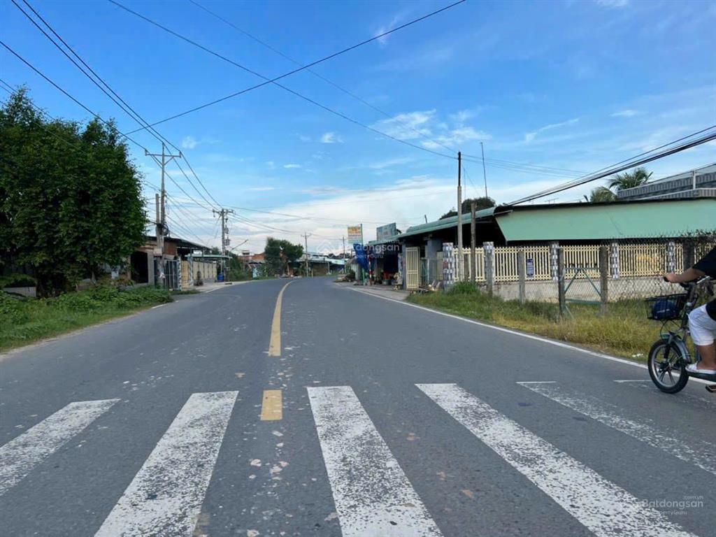 Cô cần bán đất vườn rộng đến 2000m2 cô bán ngộp 650 triệu, mua đất cô