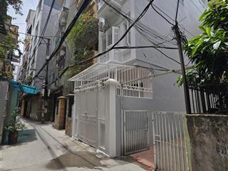 Tin hot bán nhà nguyễn khánh toàn, cầu giấy  lô góc 3 thoáng  5 tạ đỗ cửa  nhà 4 tầng dân xây