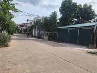 Bán đất tại phố vạn phúc, 2,2 tỷ, 32m2 mt 3,5m, ô tô chạy vòng quanh, lô góc 2 mặt thoáng
