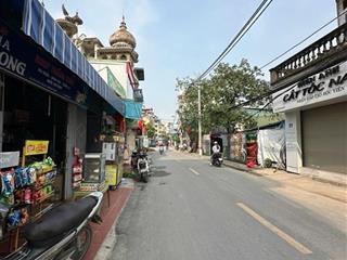 Bán đất tại mặt chợ yên sở 60 m2 mt 4 m giá 14,7 tỷ , ô tô tránh , kinh doanh siêu đỉnh .