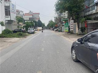 Bán đất tại nhị khê, thường tín, 5,5 tỷ, 60m2 mt 5,5 m , trục chính kinh doanh , ô tô tránh nhau