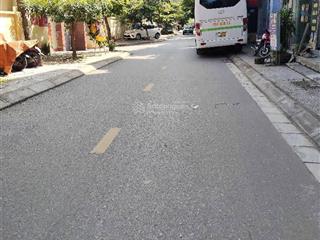 Bán đất tại ngũ hiệp, 5,5 tỷ, 42 m2 mt 4 m, giá siêu hời, uy tín , lô góc , 7 chỗ chạy vòng quanh