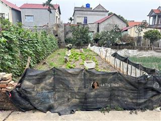 Bán mảnh đất hiếm đông dư hai mặt ngõ trước sau ô tô vào đất, hơn 5 tỷ