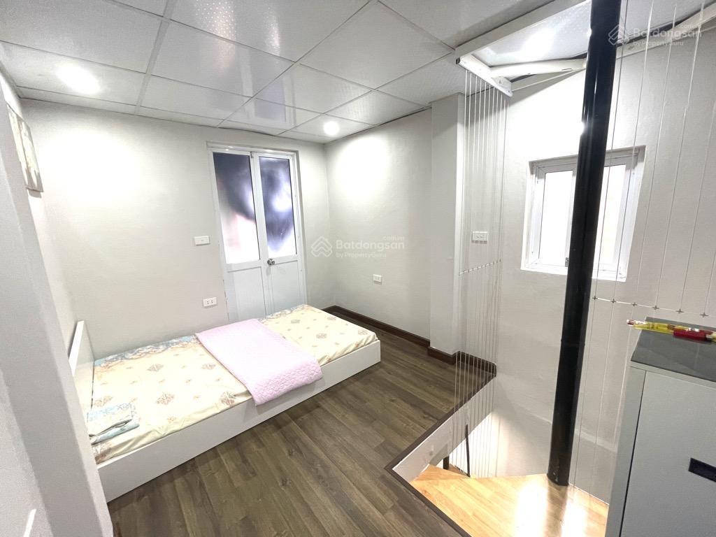 Chính chủ bán nhà nguyễn lương bằng, trung tâm đống đa, lô góc , 3 tầng 2 ngủ đủ công năng  3 tỷ