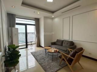 Cần cho thuê gấp căn 2pn tầng cao tại royal city  view trọn thành phố